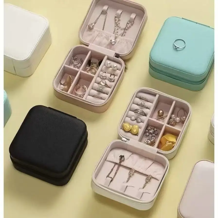 Porta-Joias de Viagem Mini com Espelho e Divisórias, Zíper e Interior Acolchoado - Imagem 6
